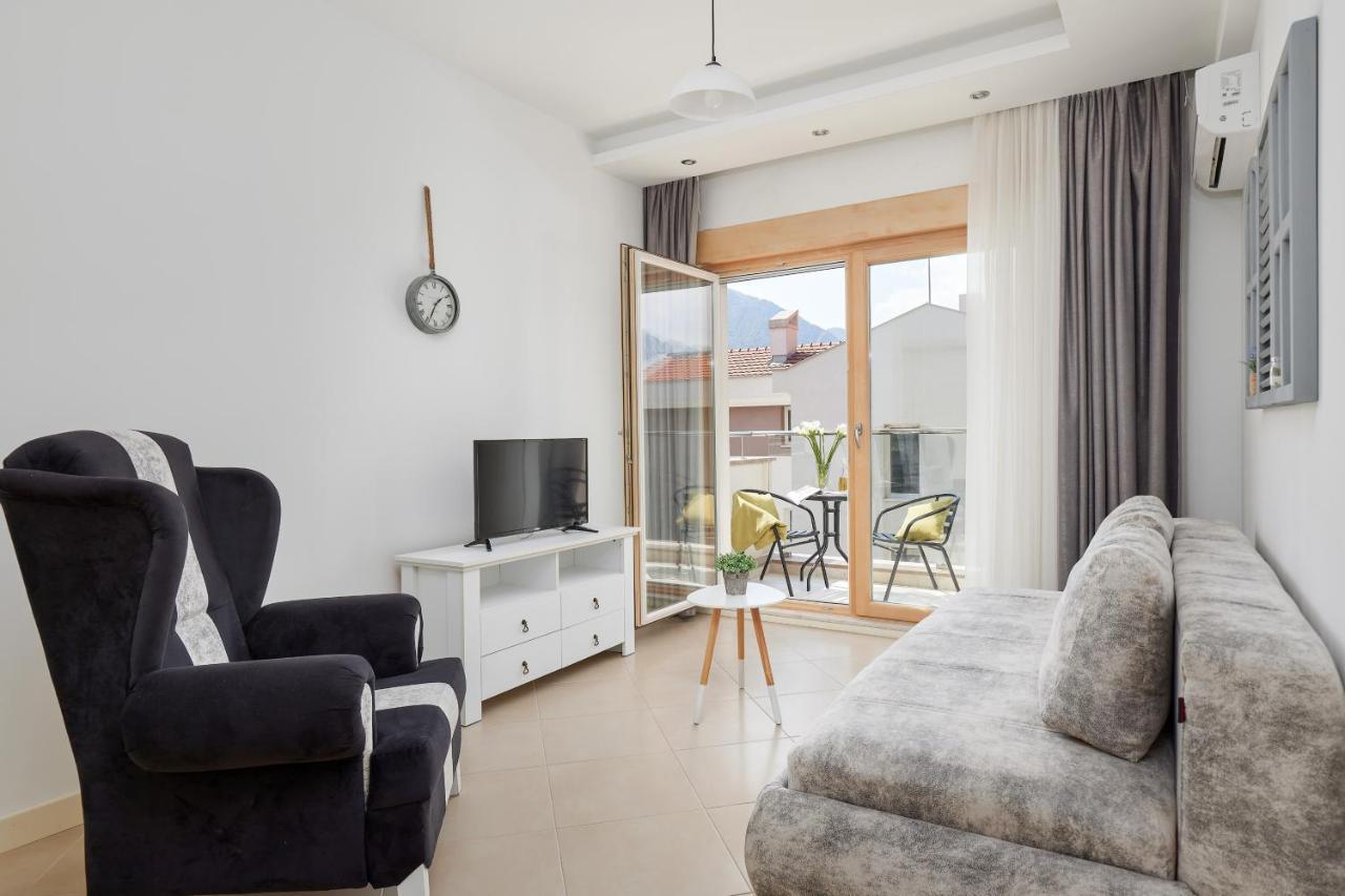 M&M&M Apartments Kotor Kültér fotó